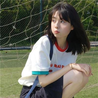 深锁春光一院愁